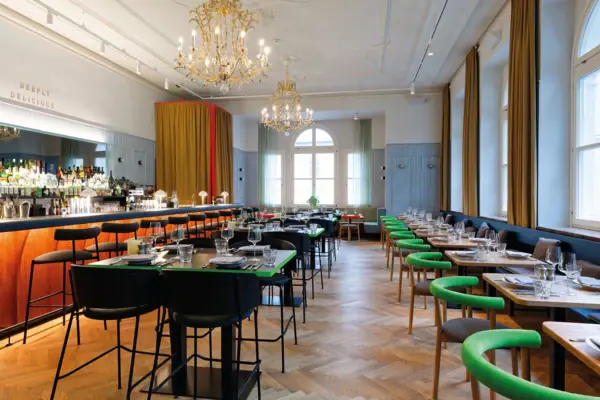 Das Restaurant Auntie Heidi im im Urban Nature Hotel Bad Gastein.